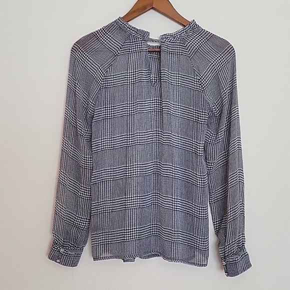 The Limited Sheer Houndstooth Long Sleeve Top size S - Picture 4 of 7